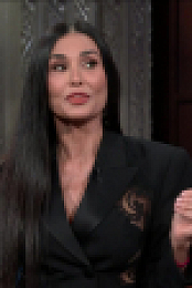 Stephen Colbert 2024 01 31 Demi Moore 720p WEB h264-EDITH EZTV