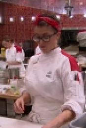 Hells Kitchen US S16E08 720p HDTV X264-DIMENSION[eztv]