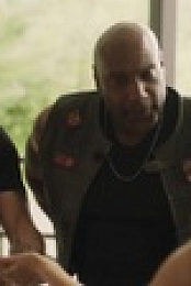 Moonshine S02E05 1080p WEBRip x264-BAE EZTV