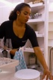Below Deck S10E02 720p WEB H264-RAGEQUIT EZTV