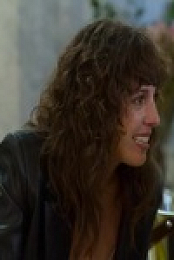 Valeria S03E02 480p x264-mSD EZTV