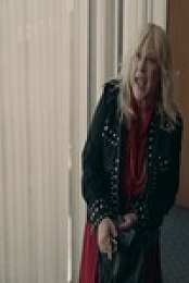 High Desert S01E07 480p x264-mSD EZTV