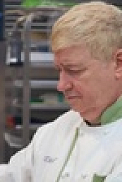 Bake Off The Professionals S06E06 XviD-AFG EZTV