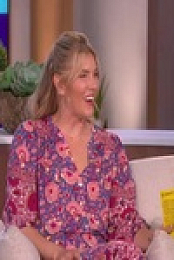 The Talk S12E163 480p x264-mSD EZTV