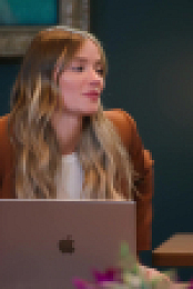 Selling Sunset S08E01 1080p WEB h264-EDITH EZTV