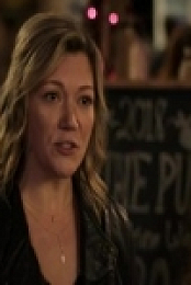 Trinkets S01E09 480p x264-mSD [eztv]