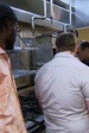 Hells Kitchen US S20E13 1080p WEB h264-BAE EZTV