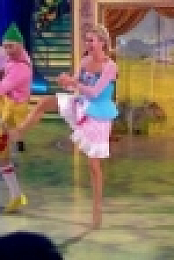Strictly Come Dancing S16E22 Week 11 Results WEB h264-KOMPOST [eztv]