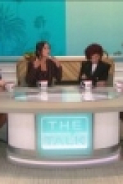 The Talk S10E09 720p WEB x264-ROBOTS [eztv]