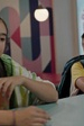 Run the Burbs S01E01 XviD-AFG EZTV