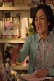 Kims Convenience S05E11 480p x264-mSD EZTV