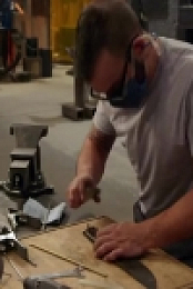 Forged in Fire S08E01 480p x264-mSD EZTV