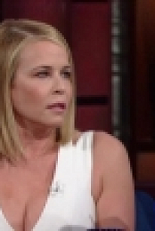 Stephen Colbert 2016 02 19 Chelsea Handler HDTV x264-UAV EZTV