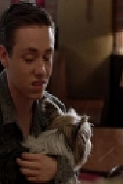 Shameless US S09E03 WEB h264-CONVOY [eztv]