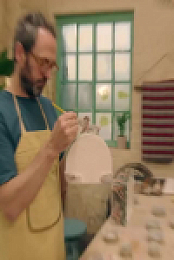 The Great Pottery Throw Down S08E02 480p x264-mSD EZTV