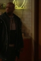 Superior Donuts S02E09 HDTV x264-LOL[eztv]