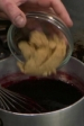 Yum and Yummer S02E08 Nutty for Nuts 720p WEB H264-KOMPOST EZTV