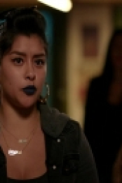 Vida S01E04 WEB H264-DEFLATE[eztv]