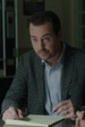 NCIS S20E01 720p WEB H264-GLHF EZTV