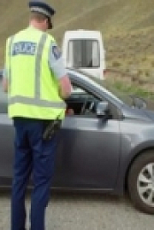 Highway Cops S04E03 480p x264-mSD [eztv]