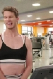 Tosh 0 S09E18 HDTV x264-MiNDTHEGAP [eztv]
