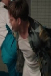 Avenue 5 S01E09 480p x264-mSD [eztv]