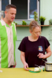 Carnival Eats S12E02 1080p WEB h264-FREQUENCY EZTV