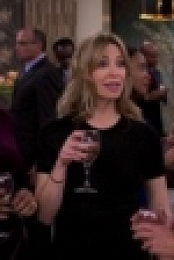 Carols Second Act S01E17 iNTERNAL 720p WEB H264-AMRAP [eztv]