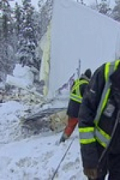 Heavy Rescue 401 S07E09 480p x264-mSD EZTV