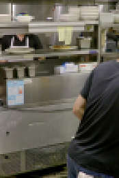 Kitchen Nightmares US S08E06 720p WEB h264-EDITH EZTV