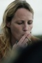 Holding S01 1080p WEBRip x265 EZTV