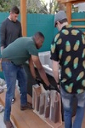 Backyard Bar Wars S01E03 480p x264-mSD EZTV