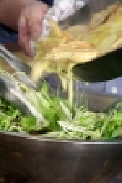 Guys Ranch Kitchen S03E06 Rustic Elegance 720p WEBRip x264-CAFFEiNE [eztv]