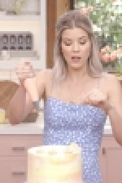 Baking It Easy 2020 S01E02 XviD-AFG EZTV