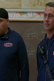 Chicago Fire S10E19 480p x264-mSD EZTV