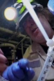 60 Minutes S51E44 WEB x264-KOMPOST [eztv]