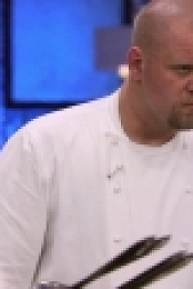 Hells Kitchen US S16E15 720p HDTV X264-DIMENSION[eztv]