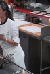 Hells Kitchen US S21E14 480p x264-mSD EZTV