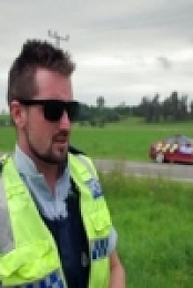 Highway Cops S05E07 480p x264-mSD [eztv]