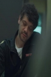 Skylines S01E05 480p x264-mSD [eztv]