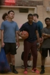 Bonding S02E01 720p HEVC x265-MeGusta EZTV