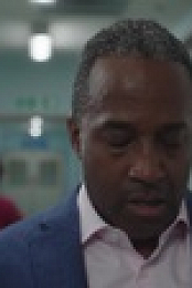 The Split S03E03 1080p WEB H264-GLHF EZTV