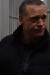 Chicago PD S04E12 720p HDTV x264-KILLERS[eztv]