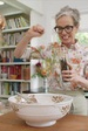 Zoe Bakes S03E11 XviD-AFG EZTV