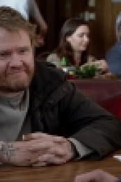 Shameless US S07E11 720p HDTV X264-DIMENSION[eztv]