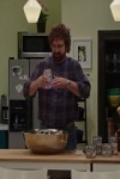 Beef House S01E06 Crab Dip 480p x264-mSD [eztv]
