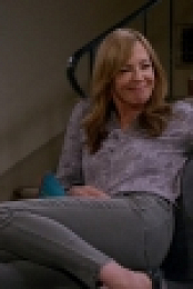 Mom S07E06 iNTERNAL 720p WEB x264-BAMBOOZLE EZTV