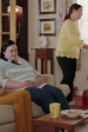 Two Doors Down S02E05 720p HDTV x264-MORiTZ[eztv]