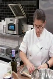 Top Chef Canada S09E05 480p x264-mSD EZTV