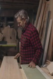 The Craftsman S02E01 480p x264-mSD EZTV